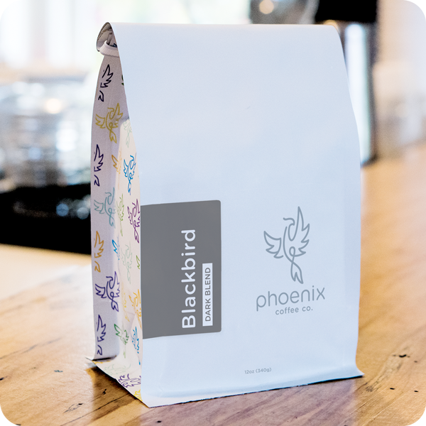 Blackbird: Dark Blend packshot